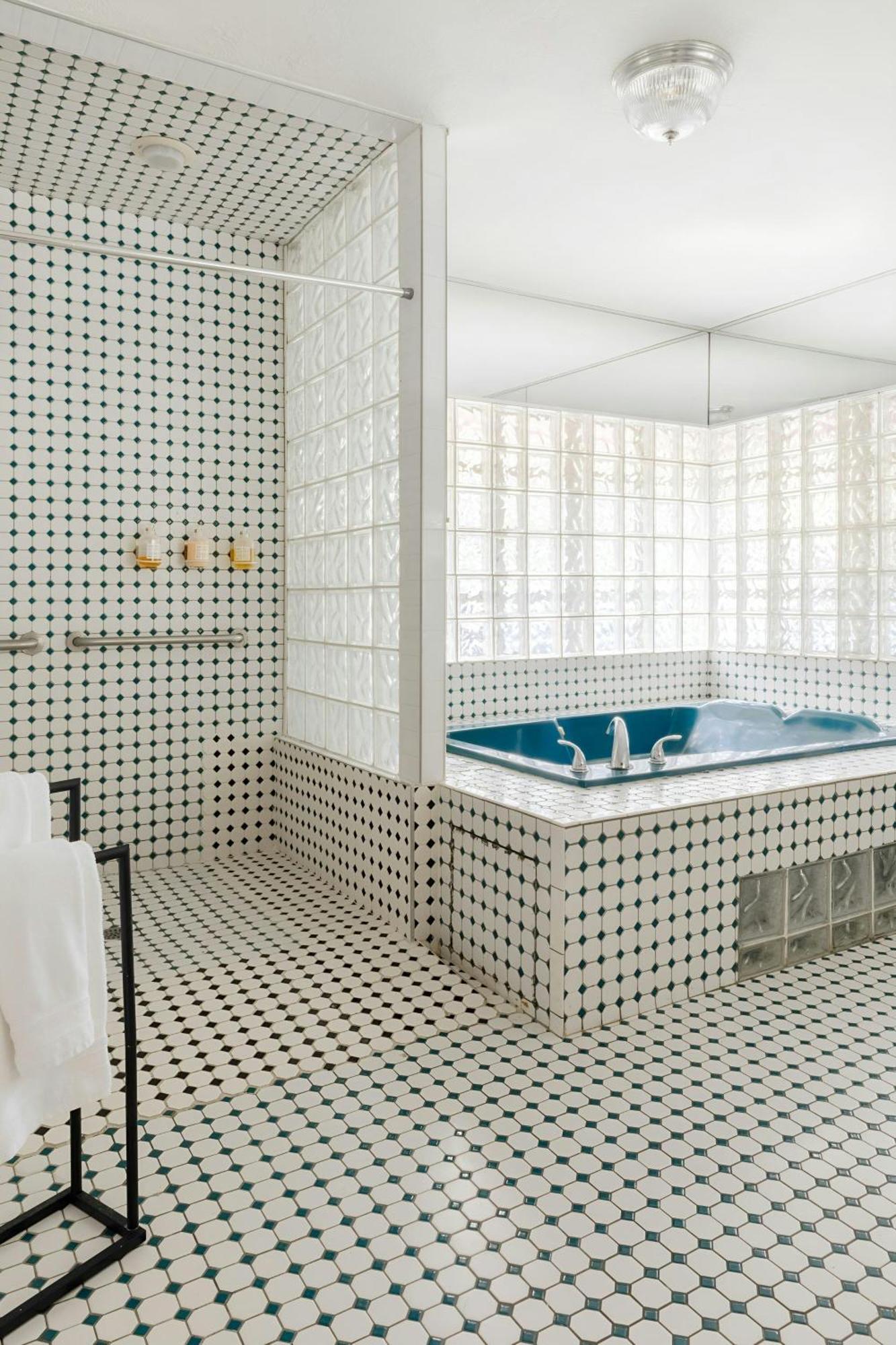 Wellborn Downtown, Sonder By Marriott Bonvoy 3*