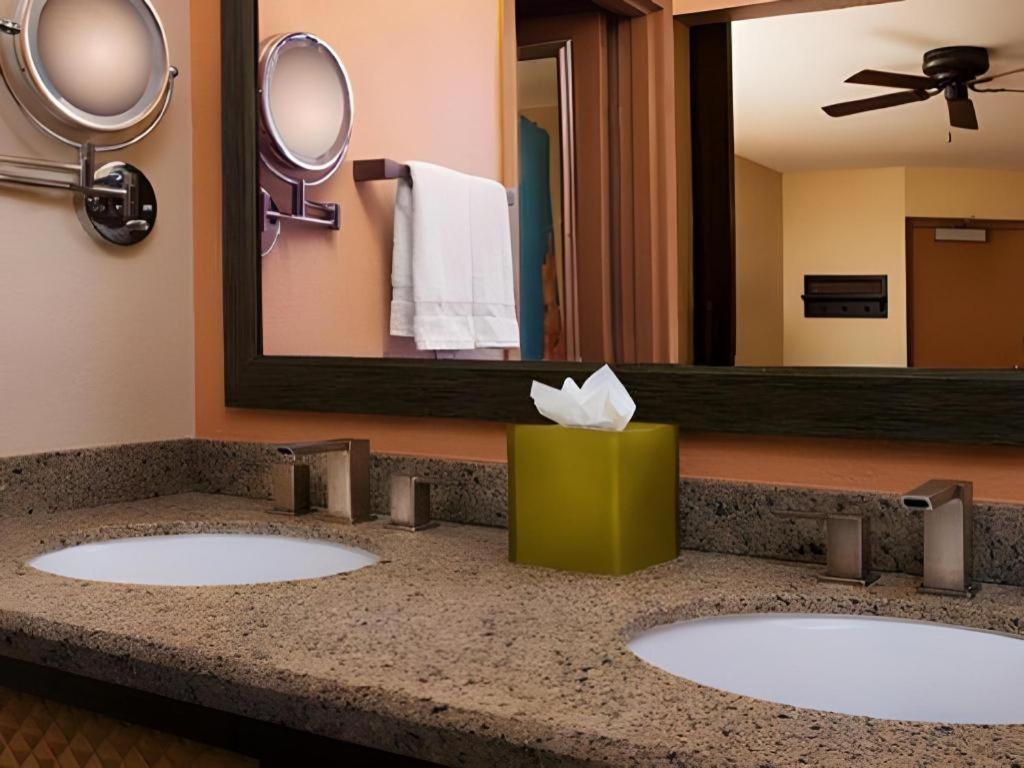 Disney's Caribbean Resort