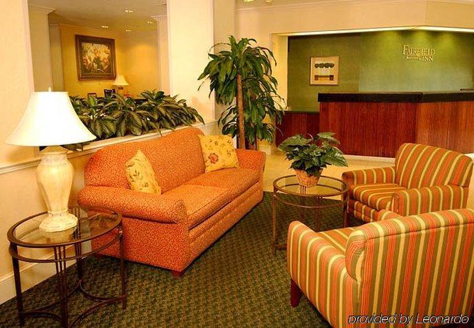 Fairfield Airport 3*