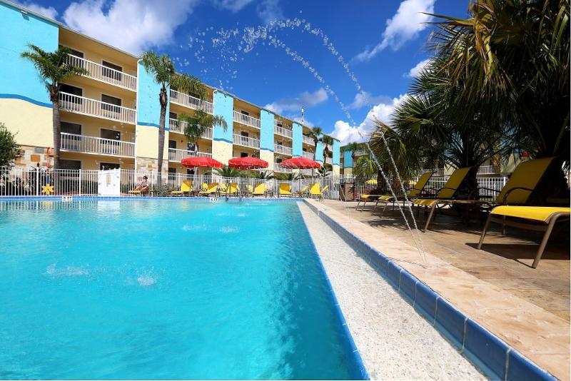 Hotel Surestay By Western International Drive Orlando