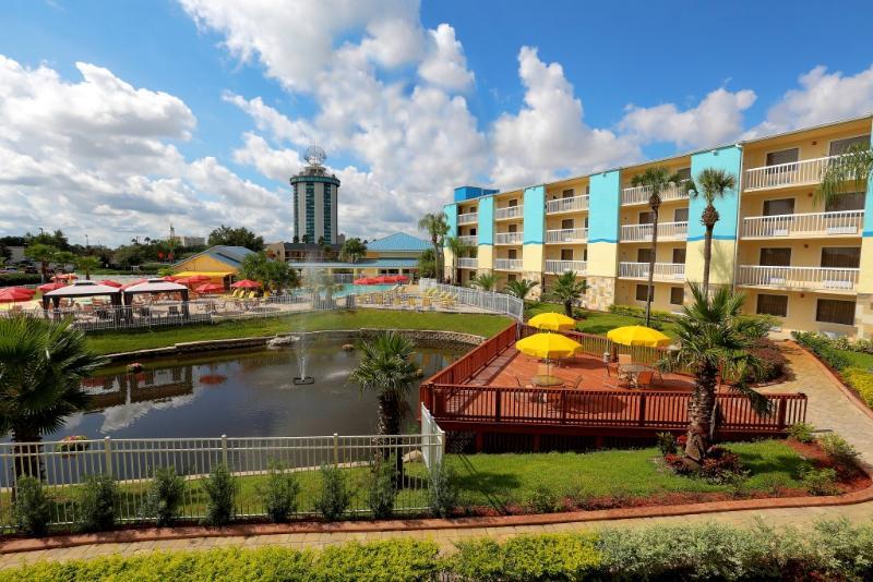 Hotel Surestay By Western International Drive 3*