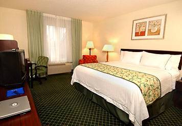 Fairfield Airport Hotel