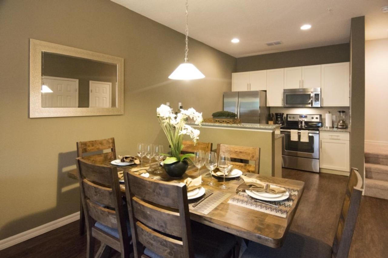 Holiday home Beautiful Townhome At West Lucaya Wl8988