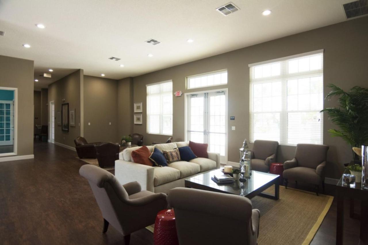 Holiday home Beautiful Townhome At West Lucaya Wl8988 *