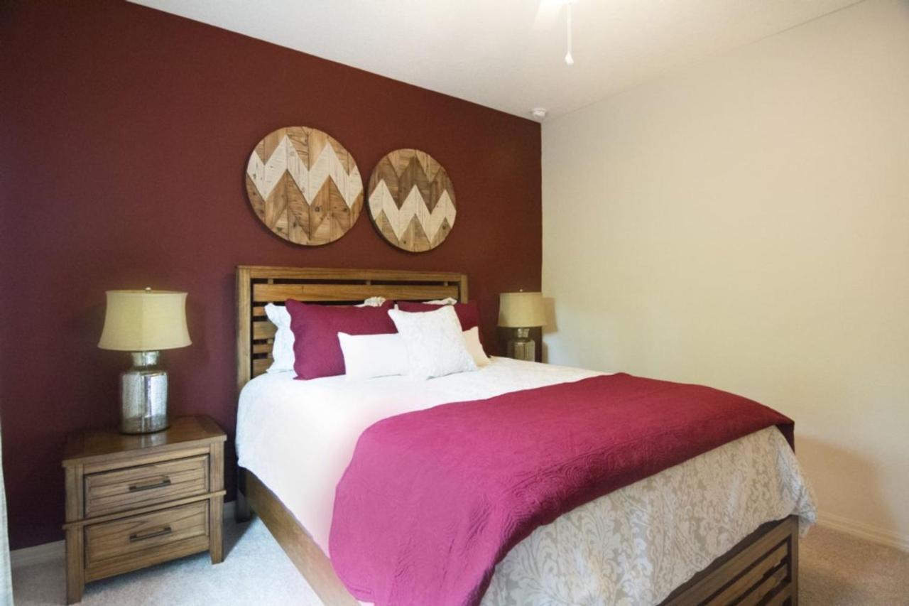 Holiday home Beautiful Townhome At West Lucaya Wl8988