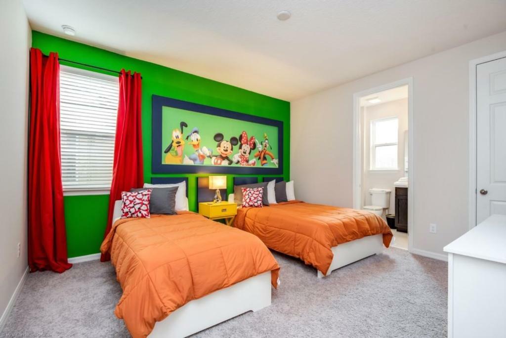 1780spp New 7 Bedroom 5 Bathroom Solara