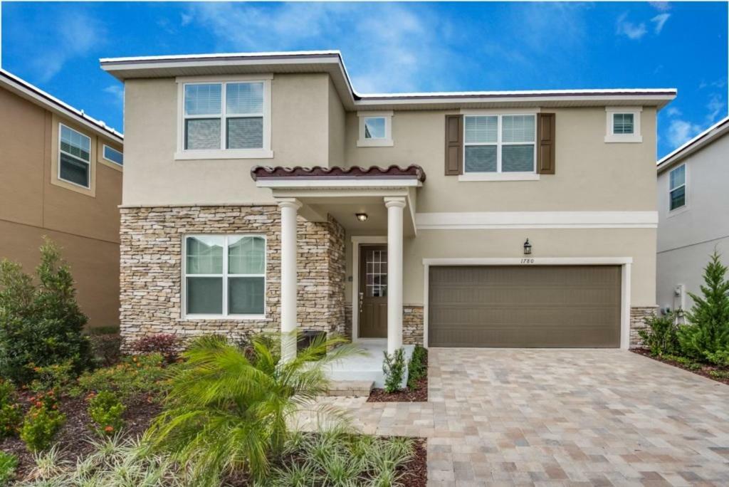 1780spp New 7 Bedroom 5 Bathroom Solara