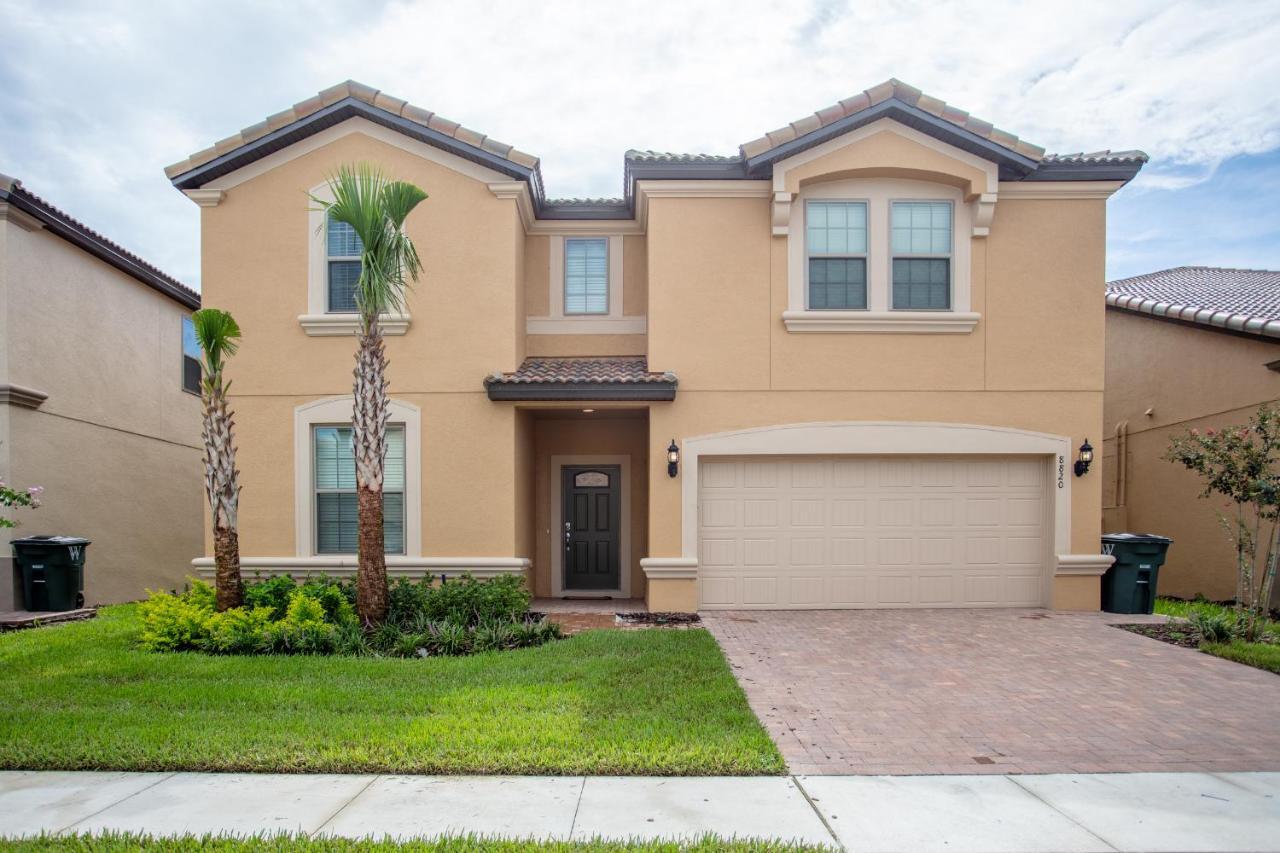 9 Bedroom Vacation In Windsor At Westside Villa *