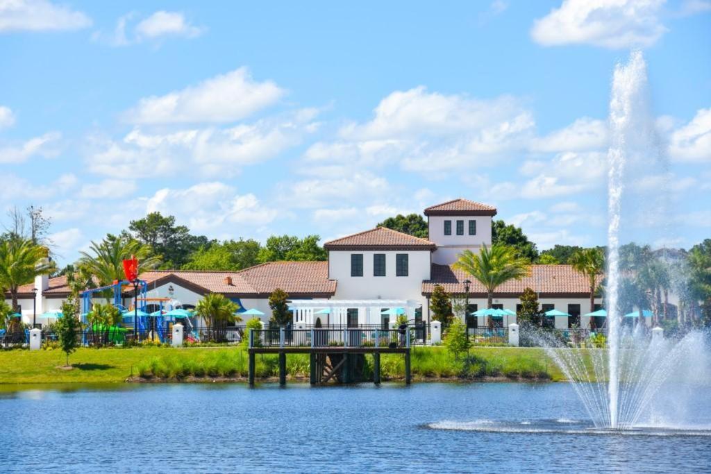Windsor At Westside By Vh Id:88884 * Orlando