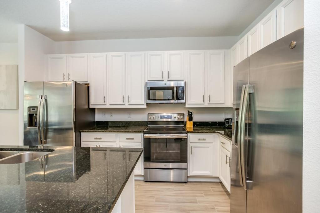 518mb New And Modern 8 Bedroom 5 Bathroom *