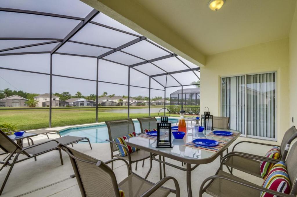 5 Bedroom 3.5 Bathroom Pool Orlando