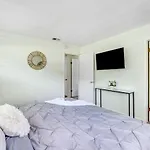 Quiet Location Duplex House - Minutes Away From Everything - Winter Park, Florida