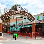 Entire Deluxe Studio In Orlando Near Disney Universal Studio Airpot And The Convention Center