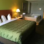 Quality Inn & Suites Winter Park Village Area