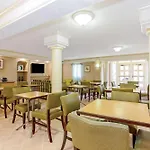 La Quinta Inn By Wyndham Orlando Airport West