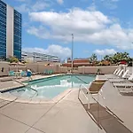 Comfort Suites Downtown