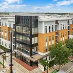 Nuovo - Downtown Orlando