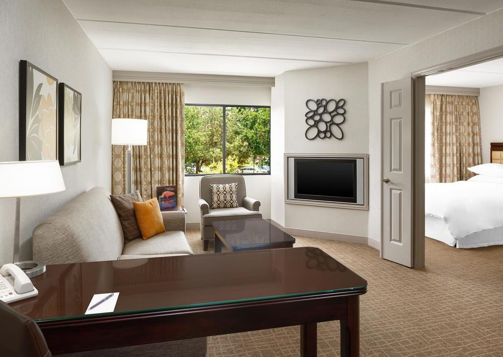 Sheraton Airport Hotel