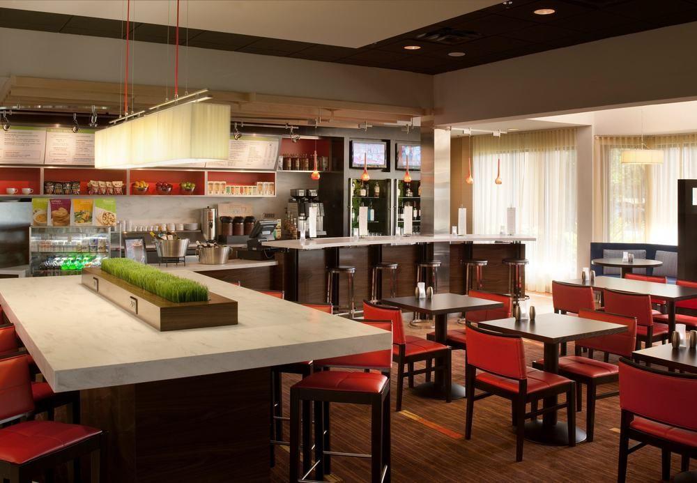 Courtyard By Marriott Airport Hotel 3*