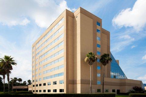 Hotel Doubletree By Hilton Airport