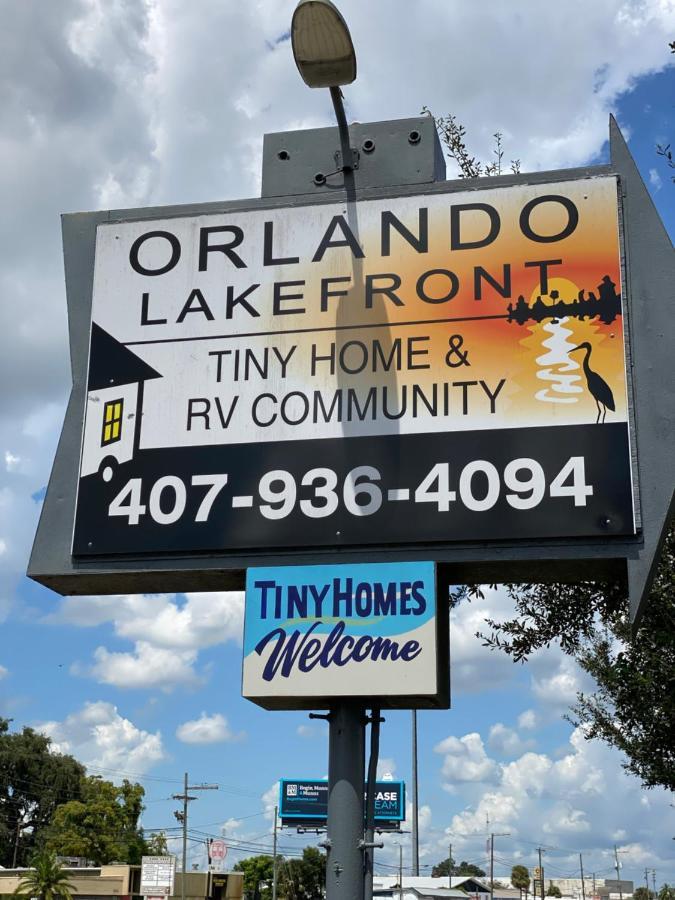 Lakefront Tiny * Orlando