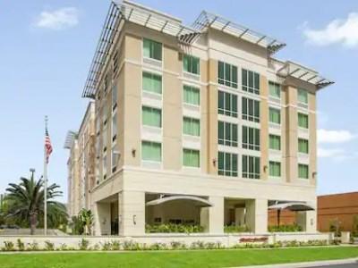 Hampton & Orlando/downtown South - Medical Center 3*