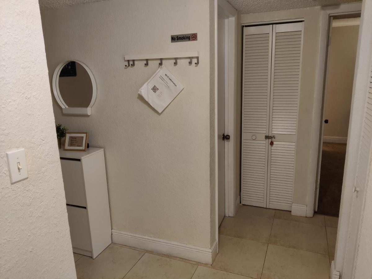 Centauri Vacation Rentals: 2-bedroom With Free Parking Apartment