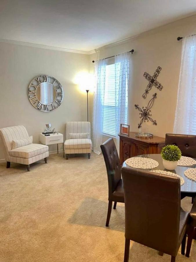 5 Star Luxury Huge 2/2 King - Close To Everything *