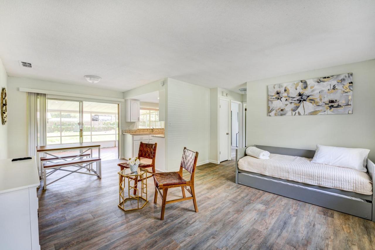 Quiet Location Duplex House - Minutes Away From Everything - Winter Park, Florida *