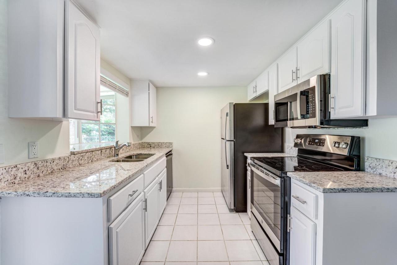 Apartment Quiet Location Duplex House - Minutes Away From Everything - Winter Park, Florida