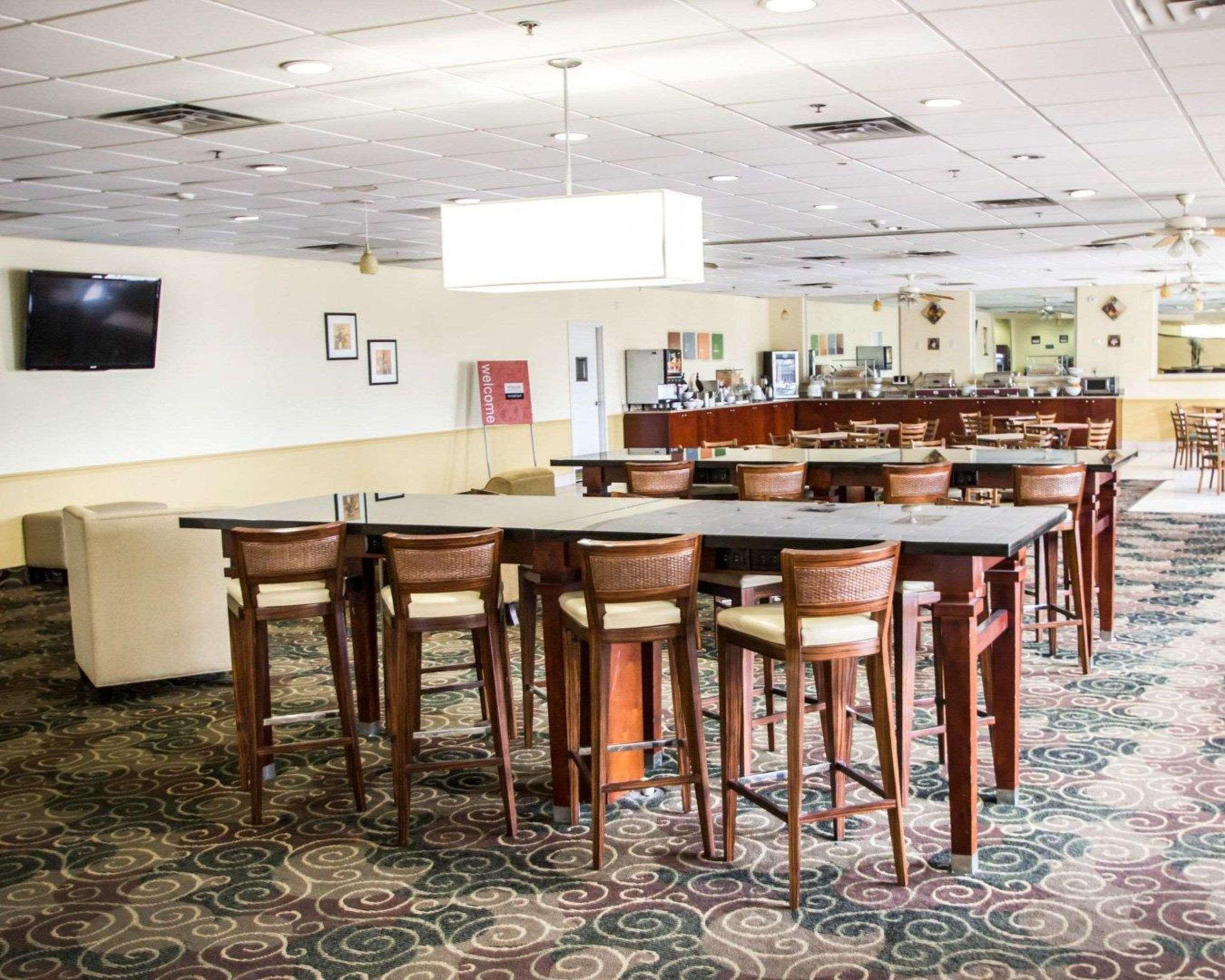 Hotel Quality & Winter Park Village Area Orlando