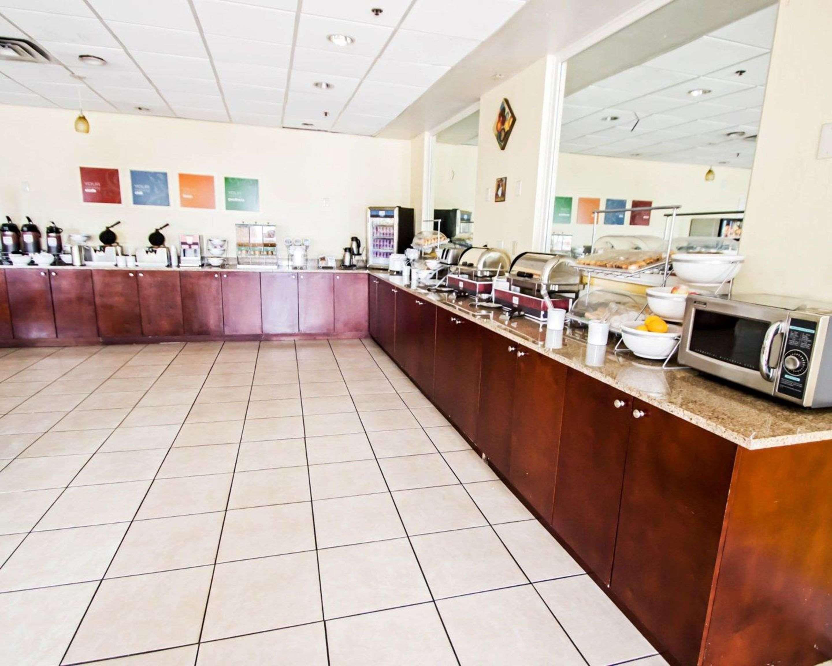 Quality & Winter Park Village Area 2* Orlando