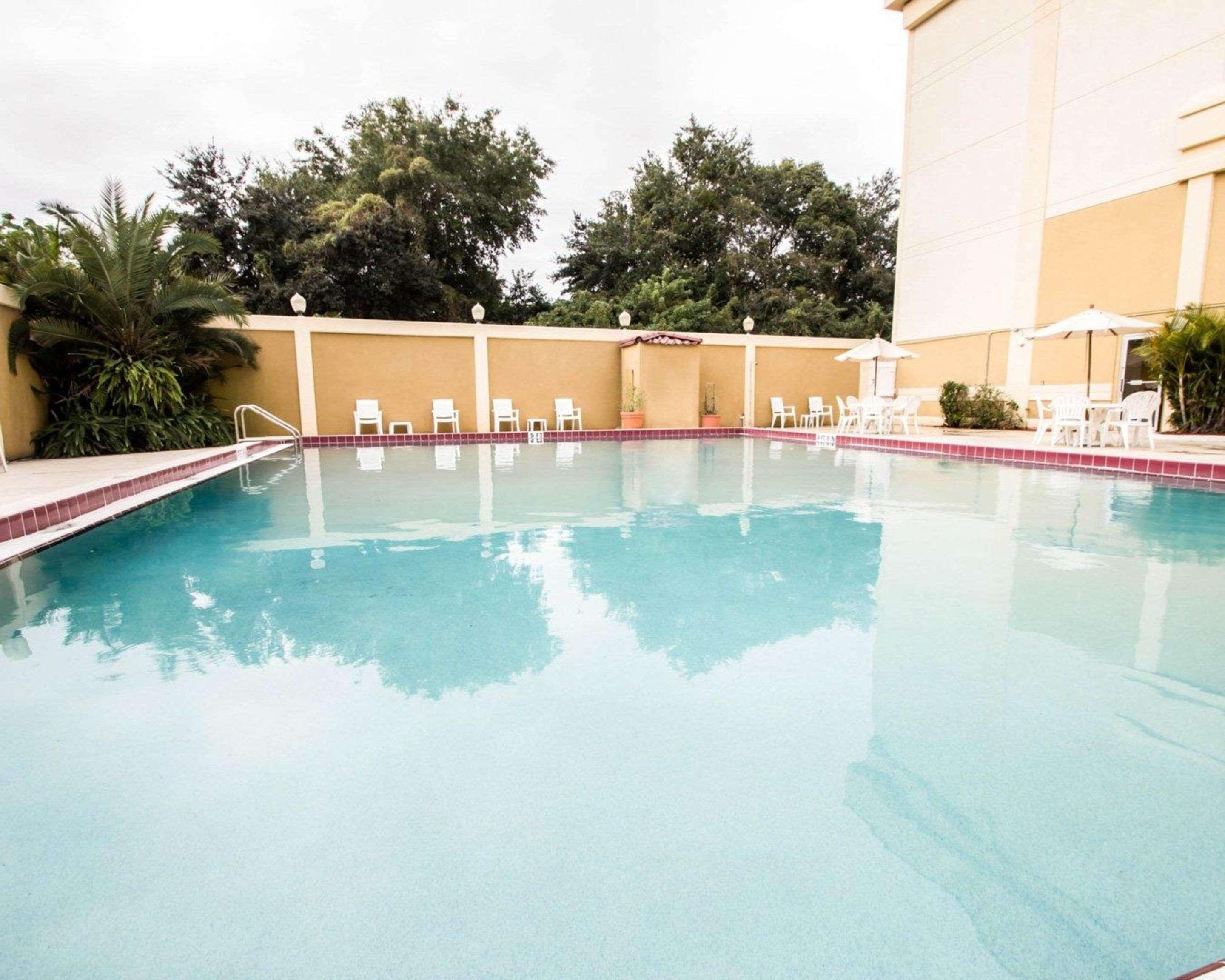 Quality & Winter Park Village Area 2* Orlando