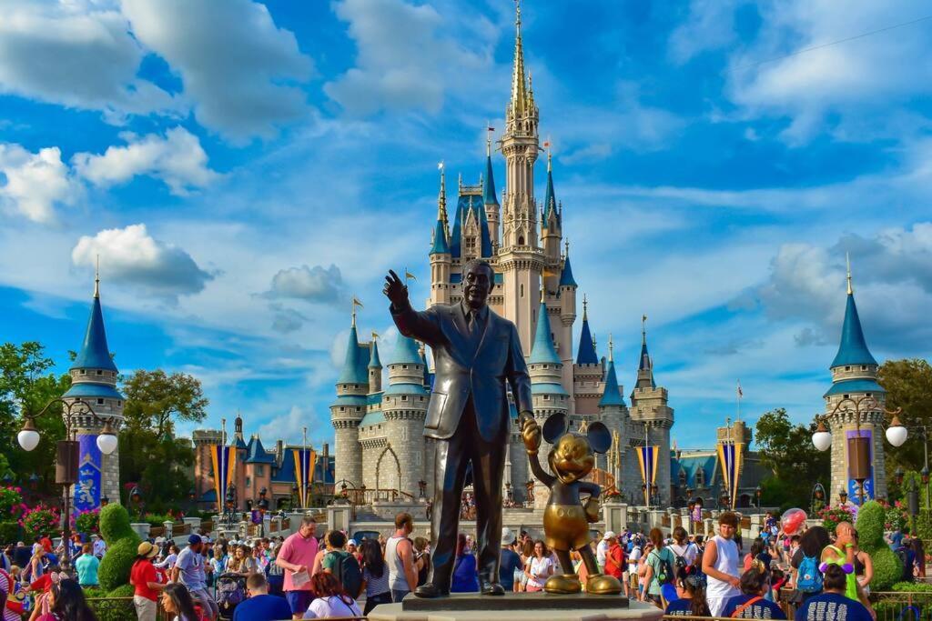 Entire Deluxe Studio In Near Disney Universal Studio Airpot And The Convention Center *
