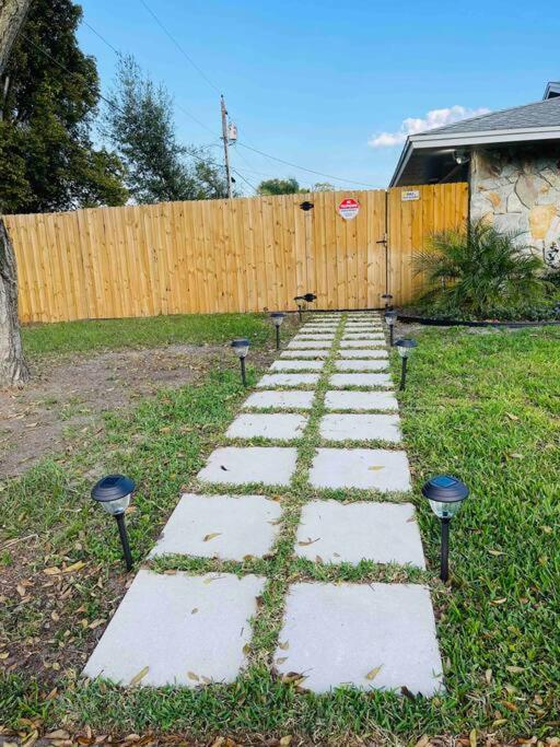Apartment Entire Deluxe Studio In Near Disney Universal Studio Airpot And The Convention Center *
