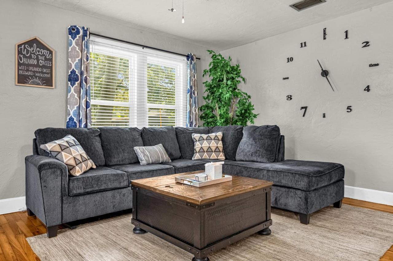 Holiday home Oasis! Free Laundry & Parking Near Disney!