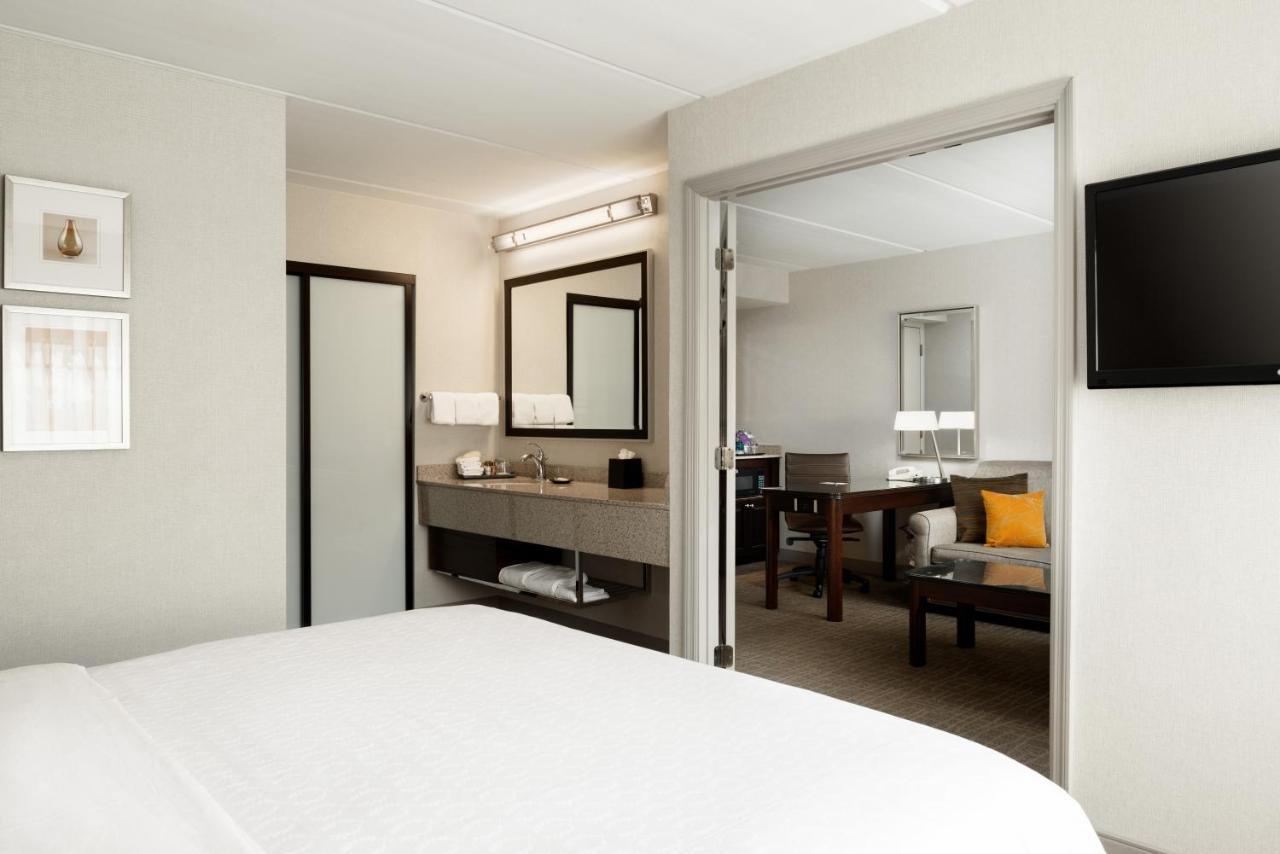 Hotel Sheraton Airport