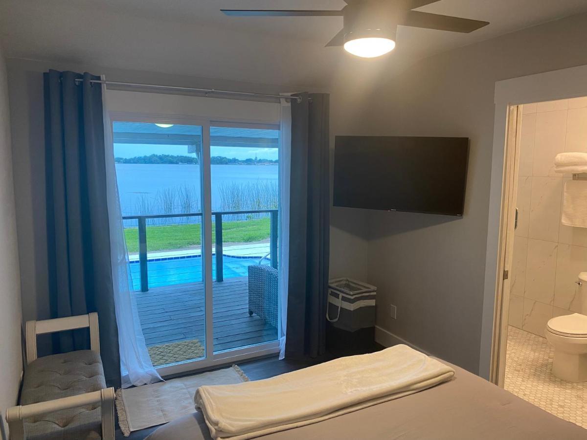 Clear Retreat: Private Pool, Lakefront Holiday home Orlando