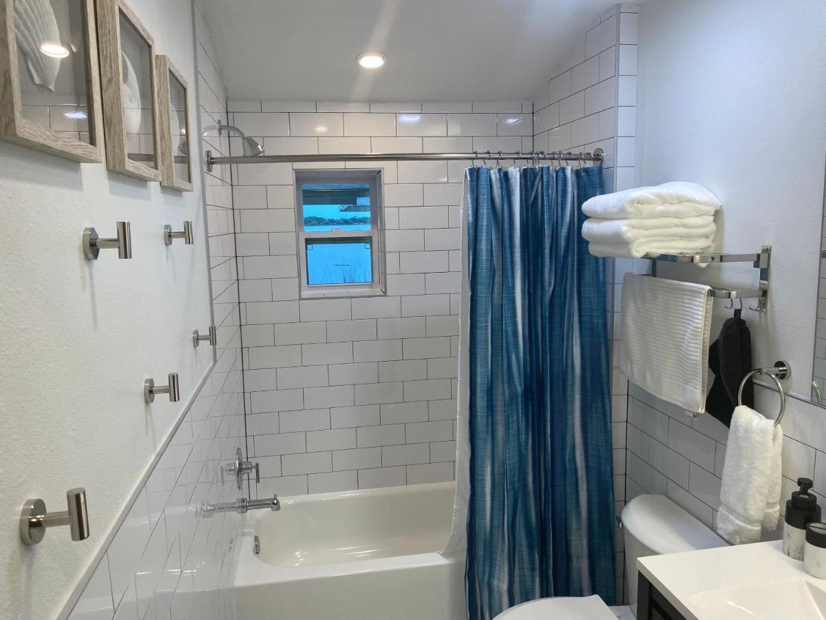 Holiday home Clear Retreat: Private Pool, Lakefront Orlando