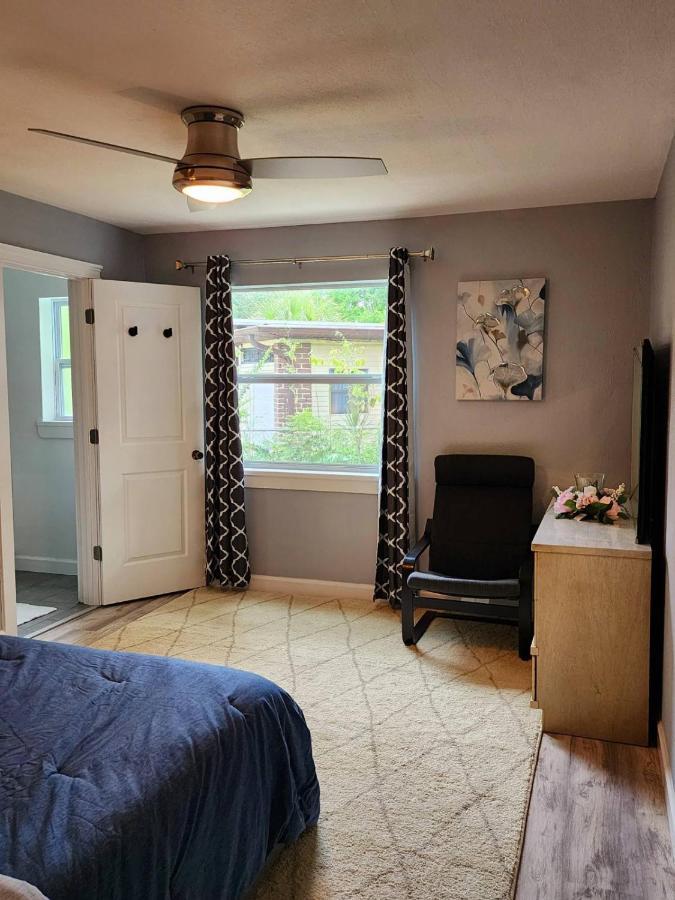 Cozy Bedroom With Private Ensuite Bathroom - # 2 In Sahred House No Pet * Orlando