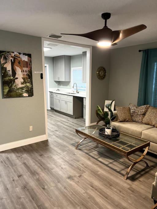 3bdrm Fruit Tree Near Downtown Holiday home *