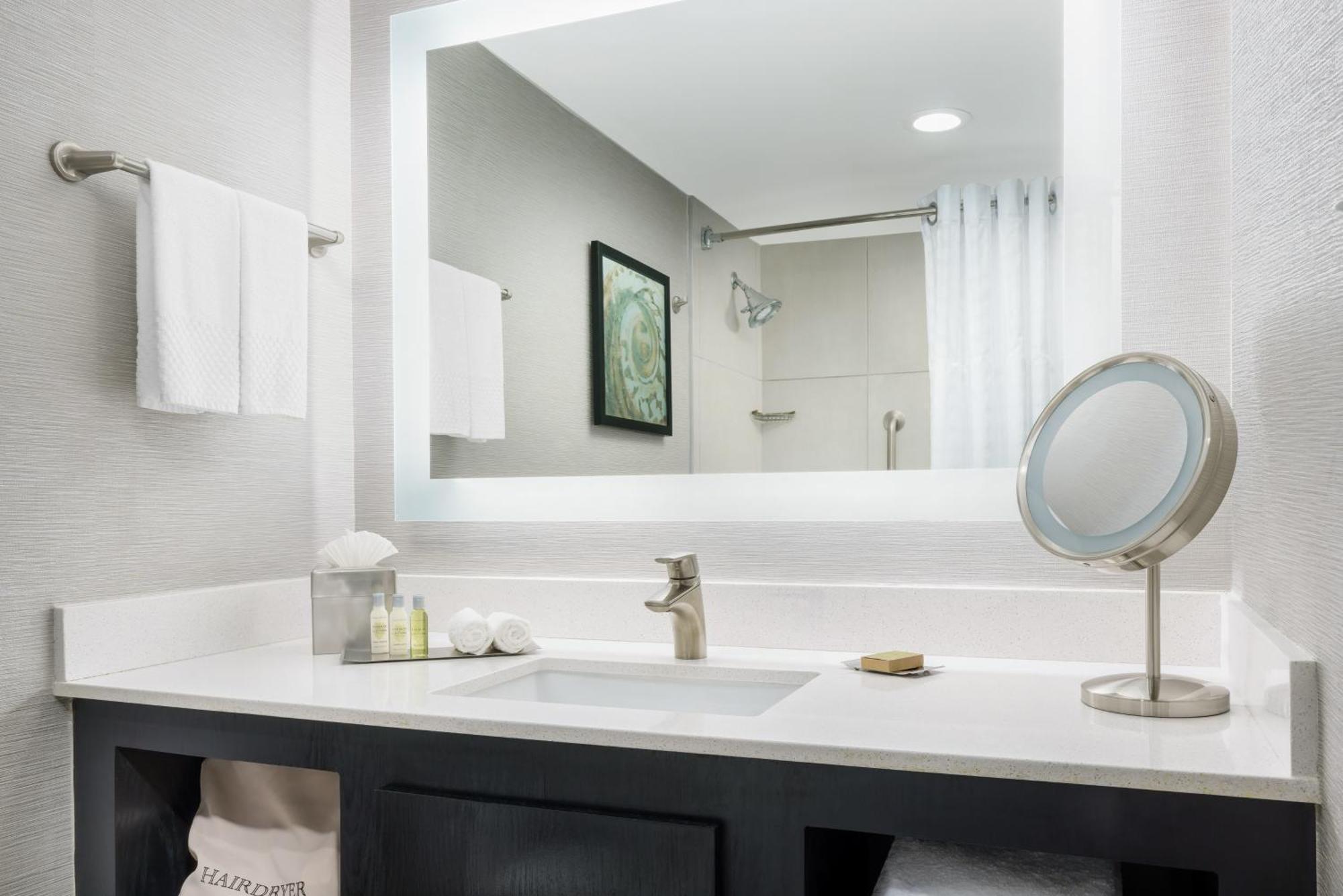Doubletree By Hilton Airport Orlando