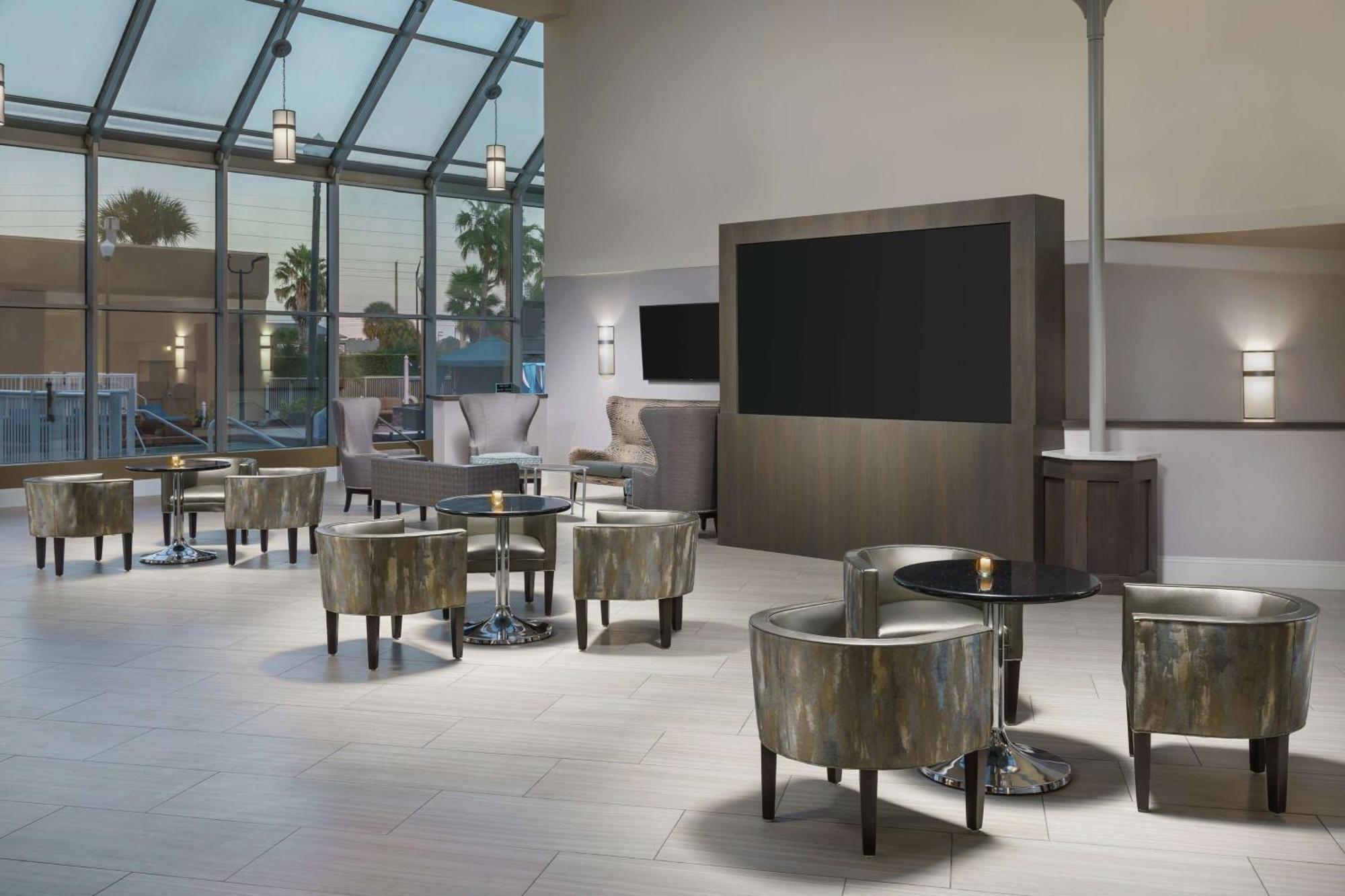 Doubletree By Hilton Airport 3* Orlando
