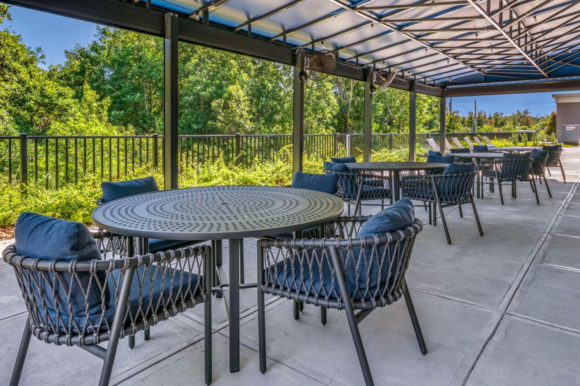 Cambria Airport Hotel Orlando