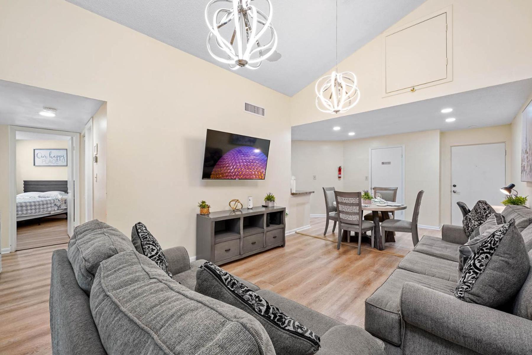 Apartment 3648 Vacational *