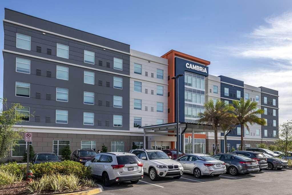 Cambria Airport Hotel Orlando