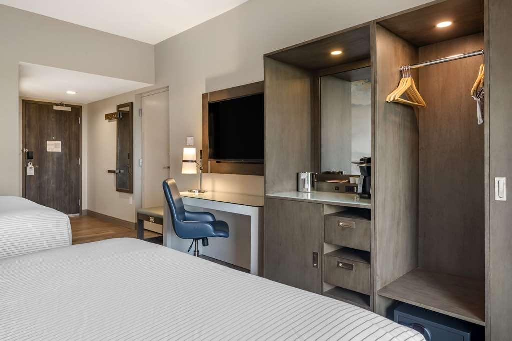 Cambria Airport Hotel Orlando