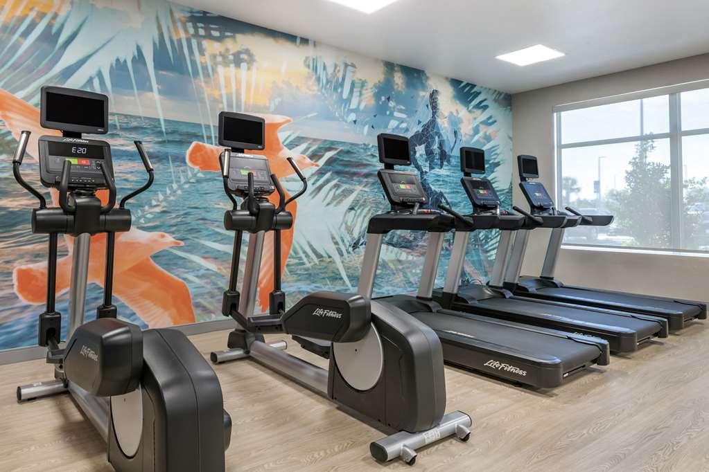 Cambria Airport Hotel