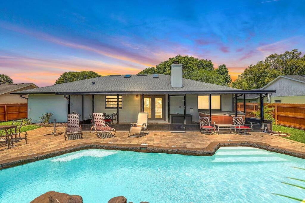 Tranquil Oasis 4br Pool Orlando