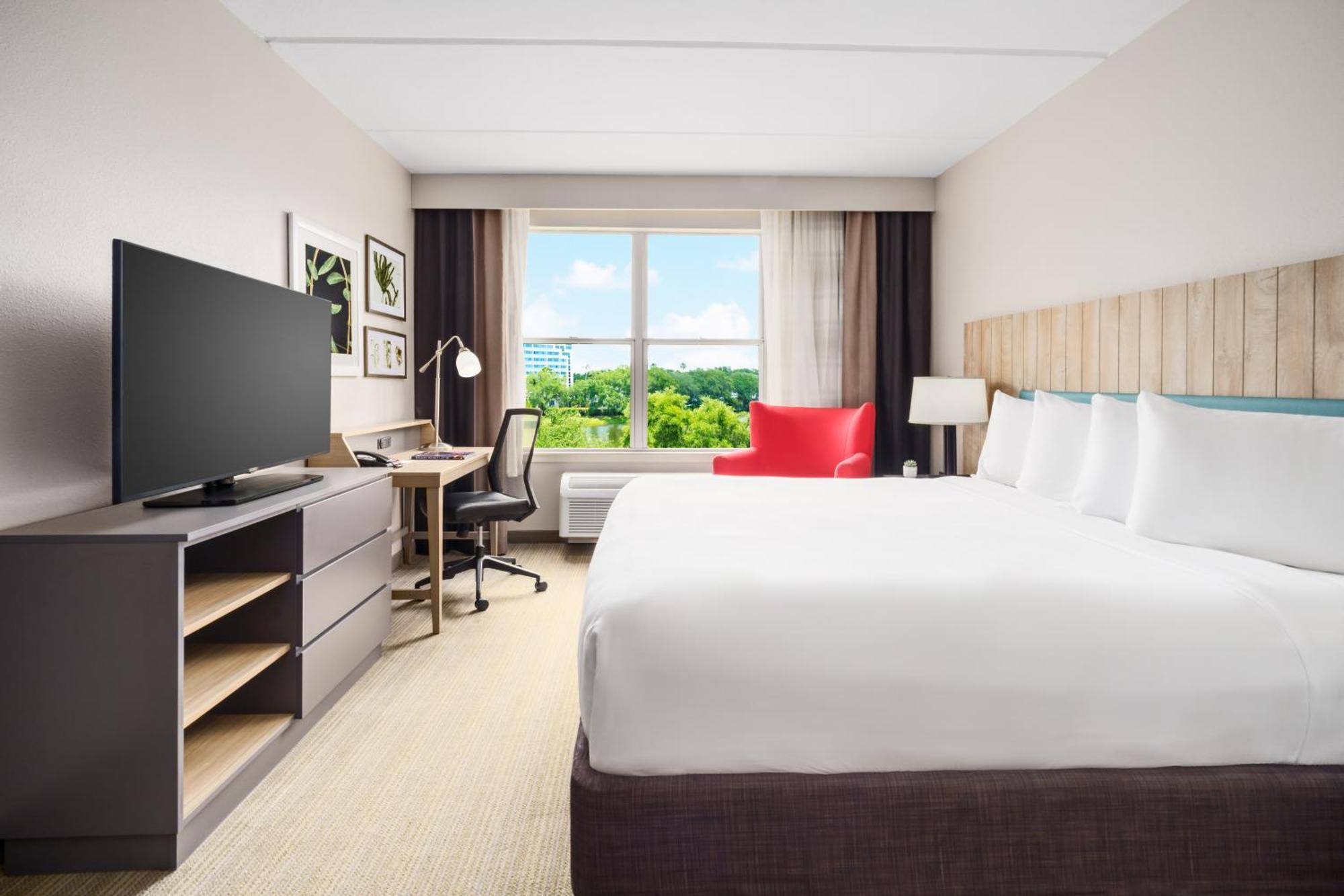 Hotel Country & By Radisson, Airport, Fl